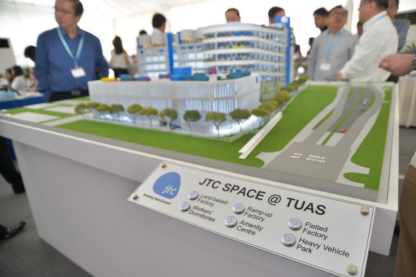 11th-February-2015---Groundbreaking-of-JTC-Space-@-TUAS-227a